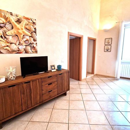 Domus Chiara Villa โมโนโปลี ภายนอก รูปภาพ