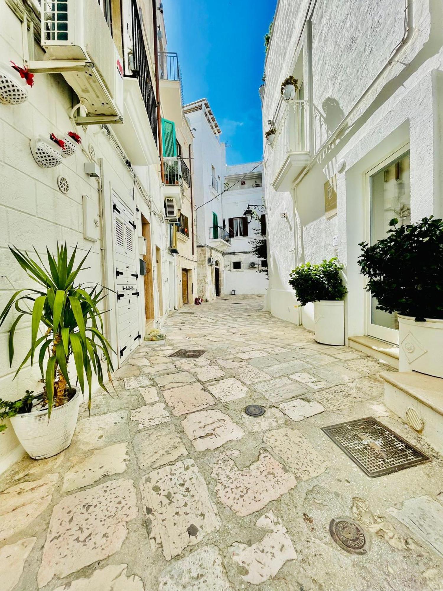 Domus Chiara Villa โมโนโปลี ภายนอก รูปภาพ
