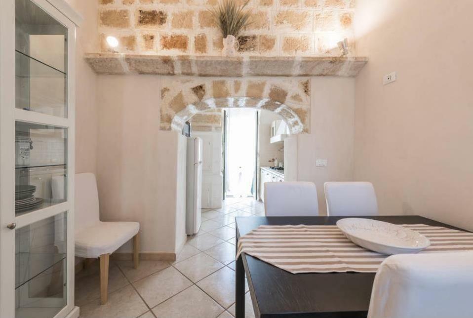 Domus Chiara Villa โมโนโปลี ภายนอก รูปภาพ